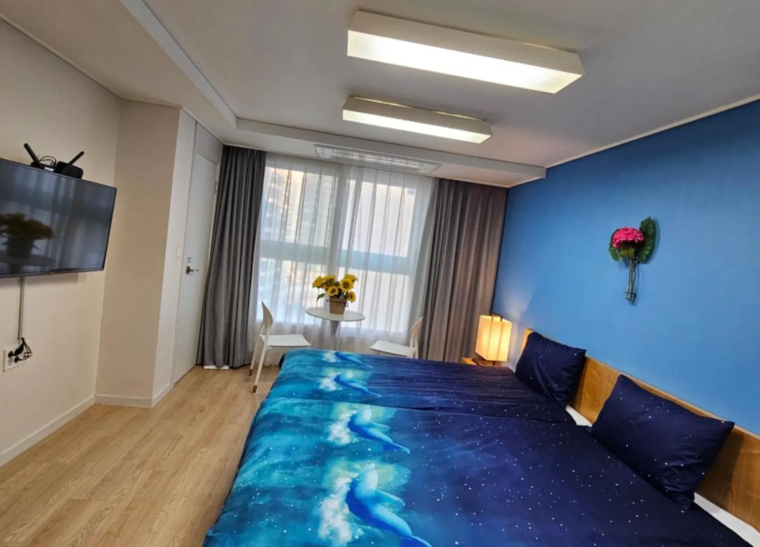 #2 Twin# 2 Minutes Run To The Sea, Close To The Sea, 5 Minutes To Club D Oasis Swimming Pool, Renewal Fresh Apartment Busan